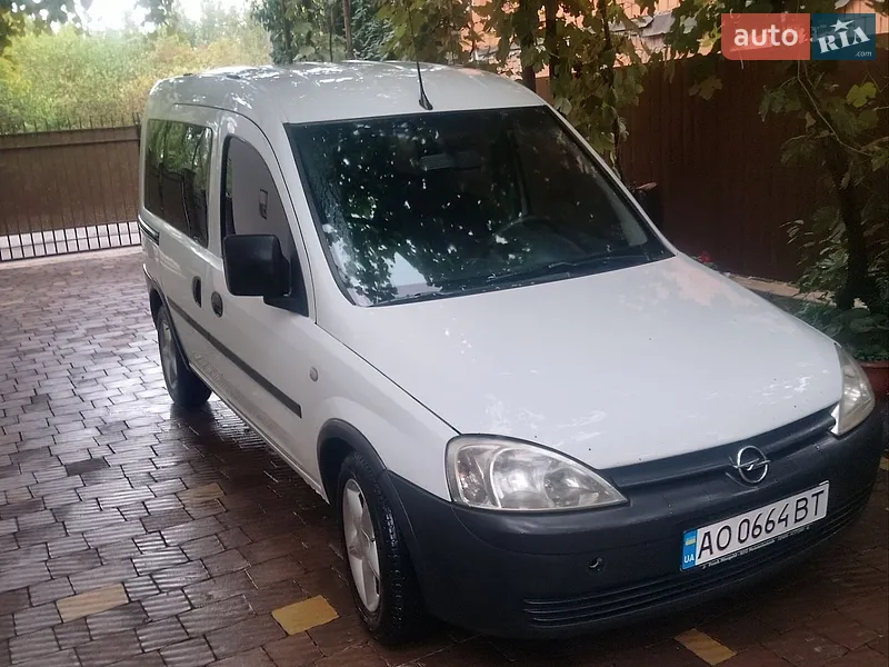 Opel Combo 2004