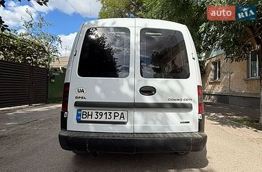 Минивэн Opel Combo 2005 в Измаиле