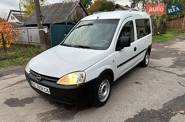 Opel Combo  2003