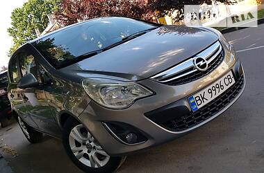 Opel Corsa EXCLUSIVE 2011