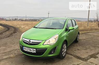 Opel Corsa   2012