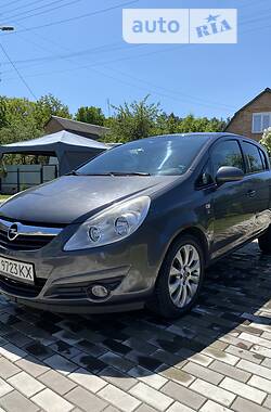 Opel Corsa  2011