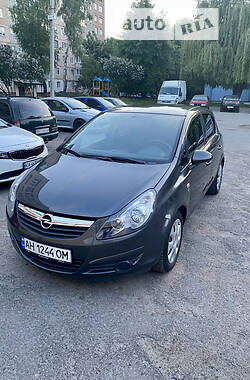 Opel Corsa  2010