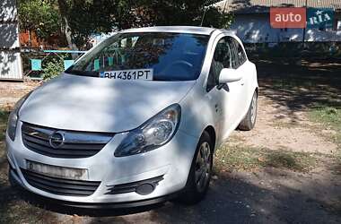 Opel Corsa  2011