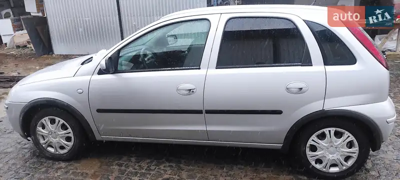 Opel Corsa 2004