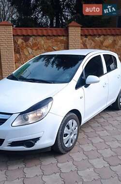 Opel Corsa  2010