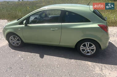 Opel Corsa  2010