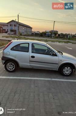Opel Corsa  2001