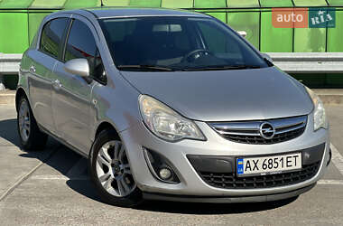 Opel Corsa  2011