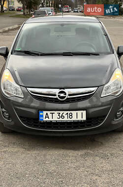 Opel Corsa  2012