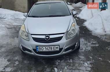 Opel Corsa  2010
