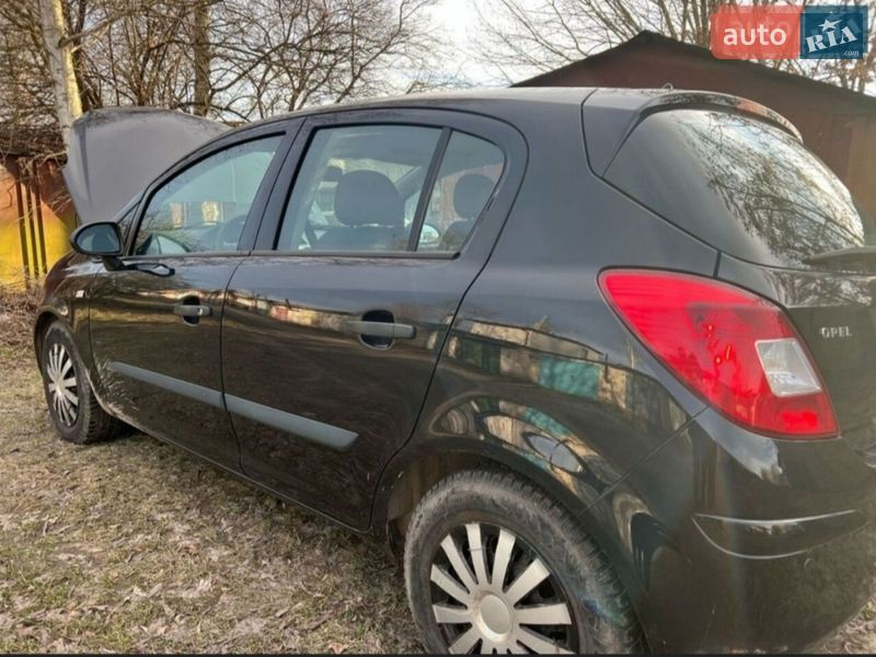 Хэтчбек Opel Corsa 2007 в Бродах фото 3 Хэтчбек Opel Corsa 2007 в Бродах