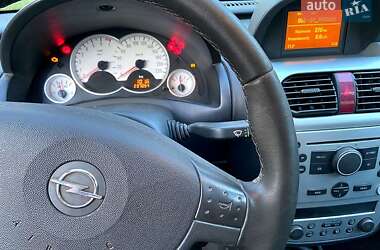 Opel Corsa  2006