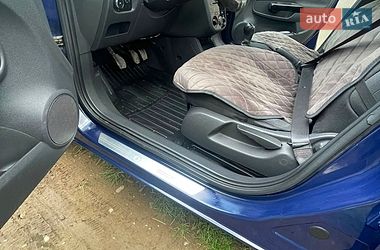 Хэтчбек Opel Corsa 2010 в Надворной