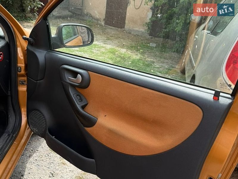 Хэтчбек Opel Corsa 2003 в Ровно фото 11 Хэтчбек Opel Corsa 2003 в Ровно