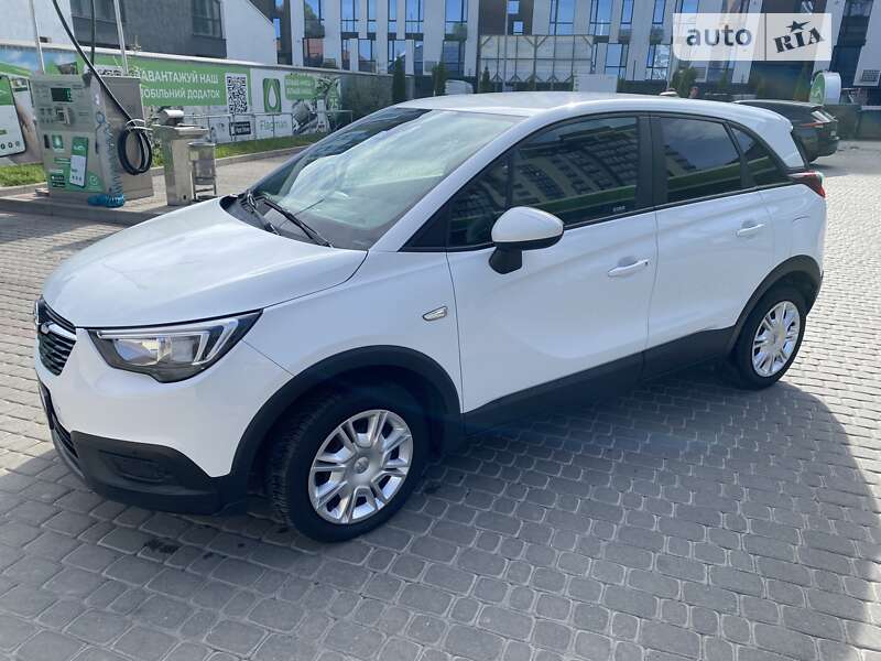 Внедорожник / Кроссовер Opel Crossland X