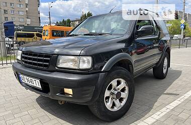 Opel Frontera  2000