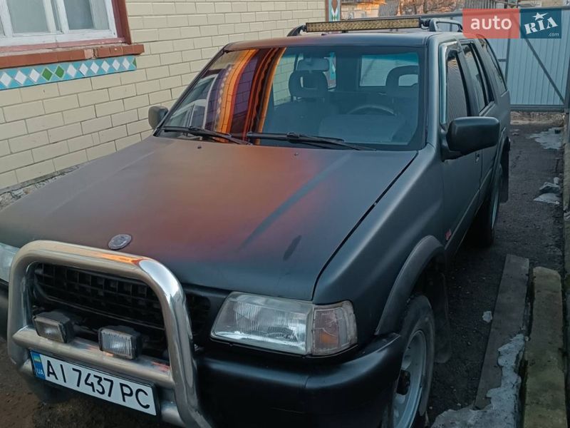 Opel Frontera 1992