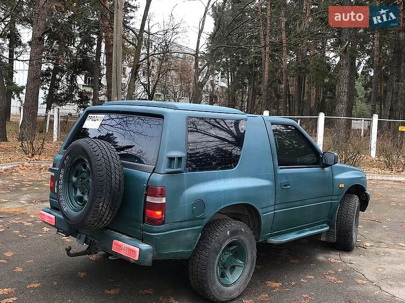 Позашляховик / Кросовер Opel Frontera 1993 в Остер