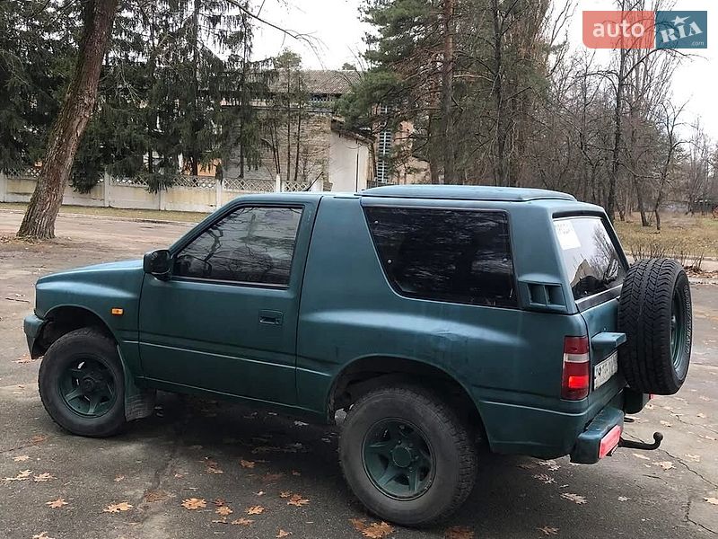 Позашляховик / Кросовер Opel Frontera 1993 в Остер