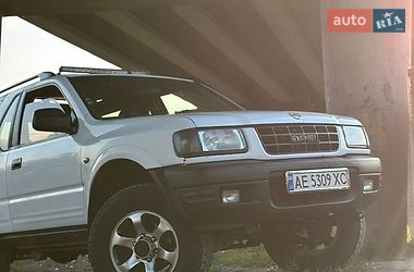 Opel Frontera  2001