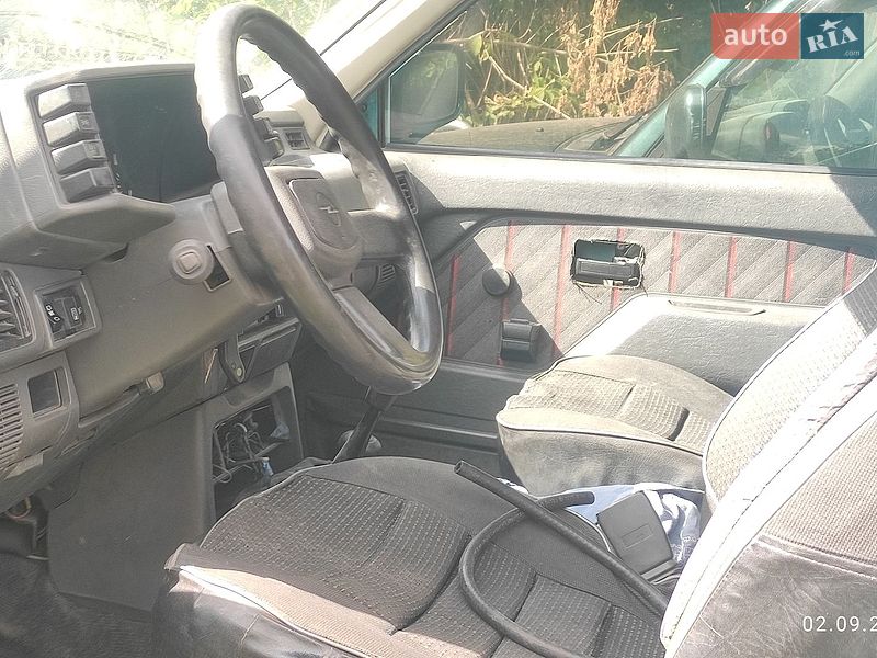 Внедорожник / Кроссовер Opel Frontera 1994 в Шостке