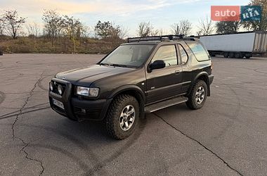 Opel Frontera 2000