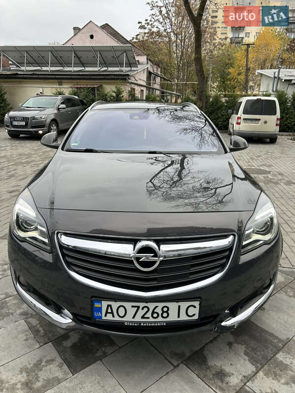 Opel Insignia Country Tourer