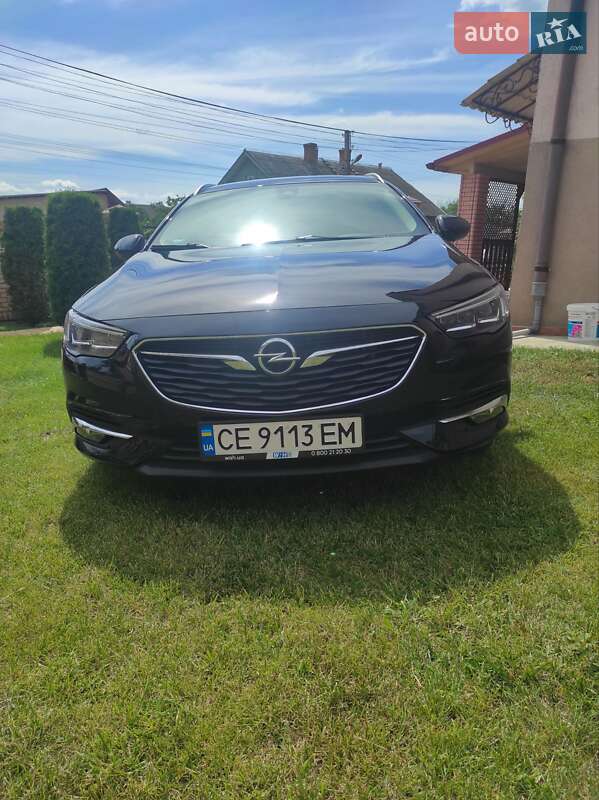 Универсал Opel Insignia Country Tourer