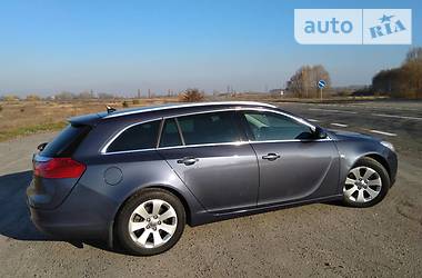 Opel Insignia Tuorera sport 2011