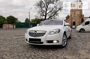 Opel Insignia BiTurbo 2013