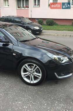 Opel Insignia  2013