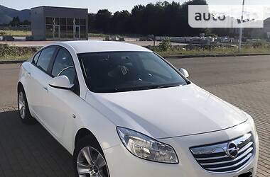 Opel Insignia  2012