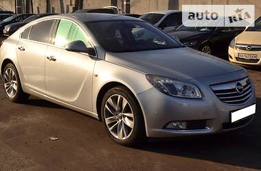 Opel Insignia  2012