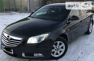 Opel Insignia  2012