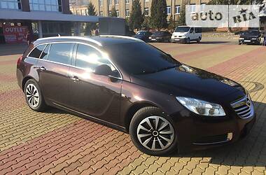 Opel Insignia  2013