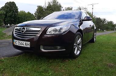 Opel Insignia  2011