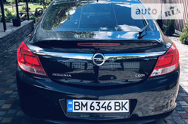 Opel Insignia  2011