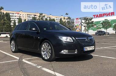 Opel Insignia  2011