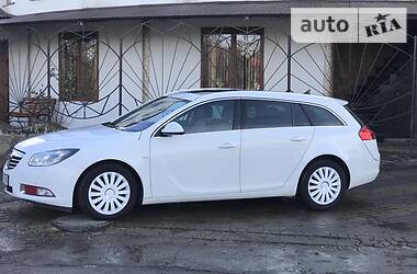 Opel Insignia  2012