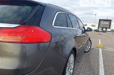 Opel Insignia  2010