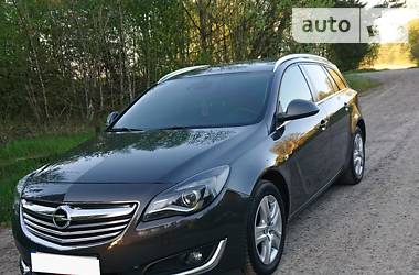 Opel Insignia  2013