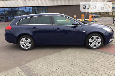 Opel Insignia  2011