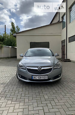 Opel Insignia  2014