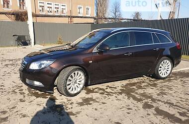 Opel Insignia  2011