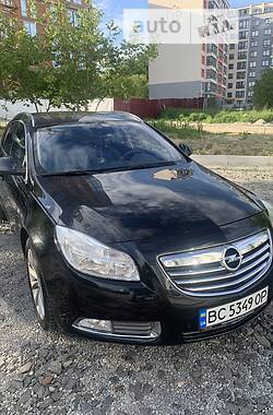 Opel Insignia  2011