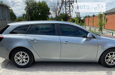 Opel Insignia  2014
