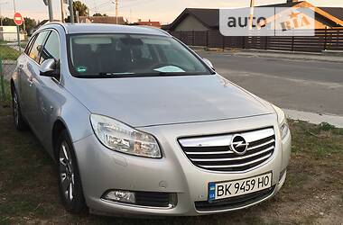 Opel Insignia  2010