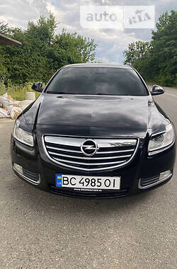 Opel Insignia  2011