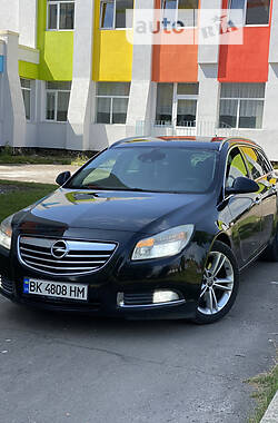 Opel Insignia  2011